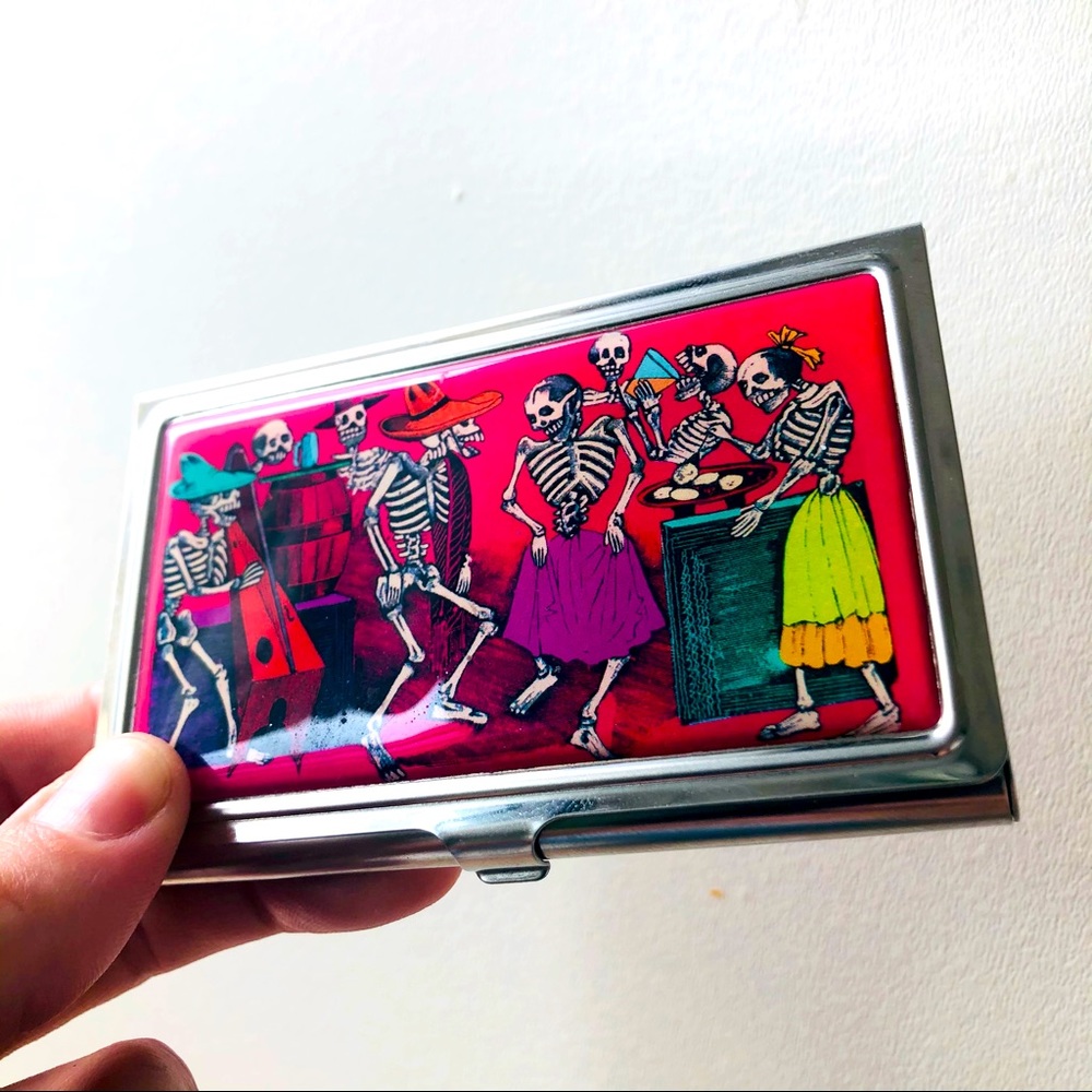 Beautiful Card Holder, from Museum in Texas. Bf used only a couple of times ⚡️